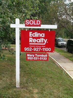 Edina Realty - Edina, 6800 France Real Estate Agency