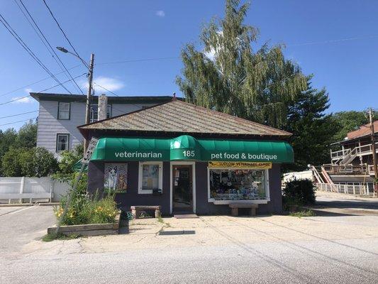 Riverside Pet Care At Ludlow