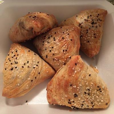 Delicious Stuffed samosas