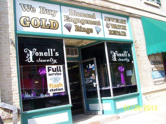 Tonell's Jewelry & Gifts