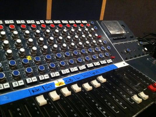 NEVE Melbourn sidecar console - "11 channels of "Neve-iness"...--Cheif Engineer Jon Weil