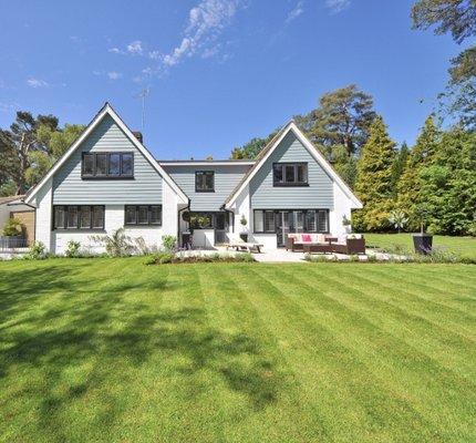 Another Hand Lawn & Leaf Service