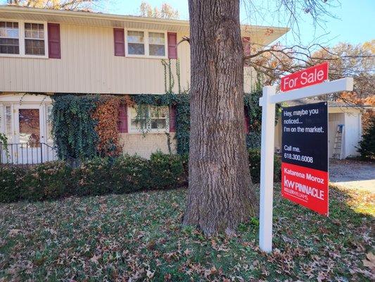 Katarena Moroz - Keller Williams Pinnacle