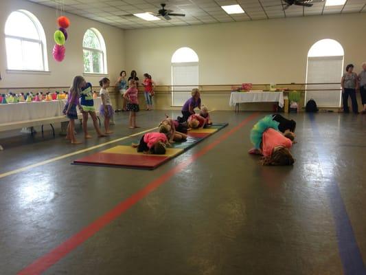 Lavender Linda School Of Dance