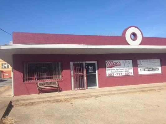 Mac's Shirts and More