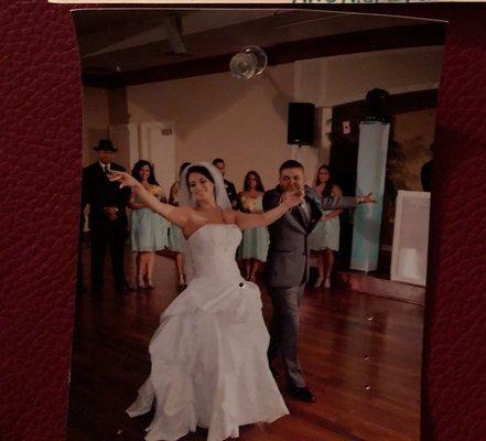 Wedding dance choreograph here, just bring music