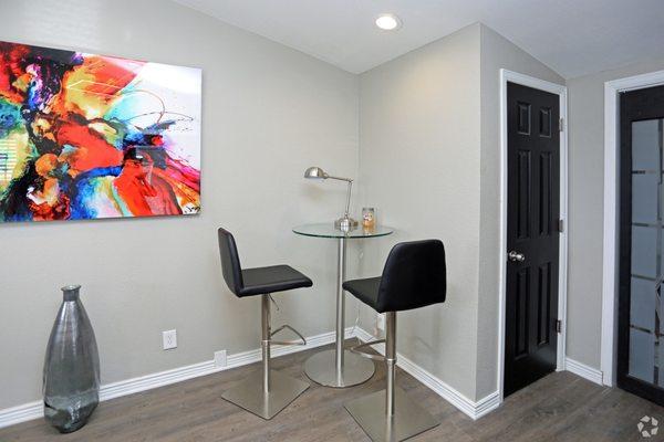 Eagle Crest Apartments