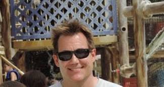 Photo of David M.