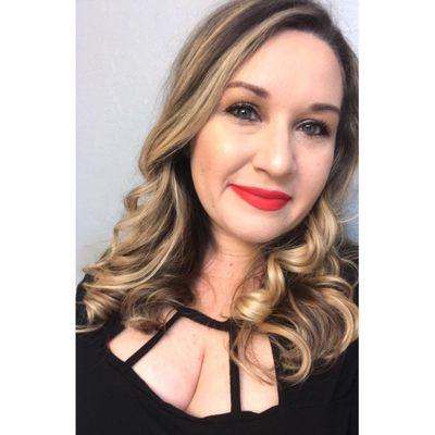 Photo of Nicole R.