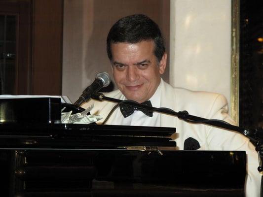 Photo of Larry D.