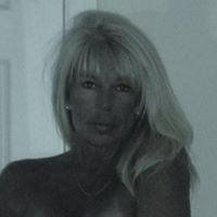 Photo of Lisa R.
