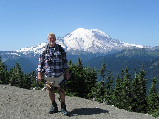 Photo of Lee A.