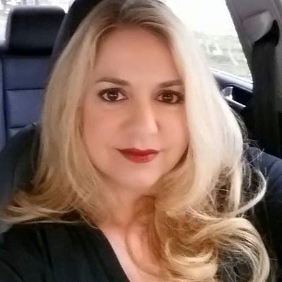 Photo of Leah R.