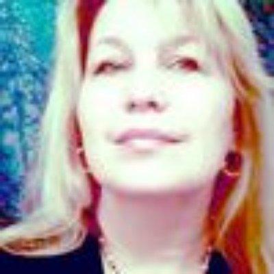 Photo of Pamela R.