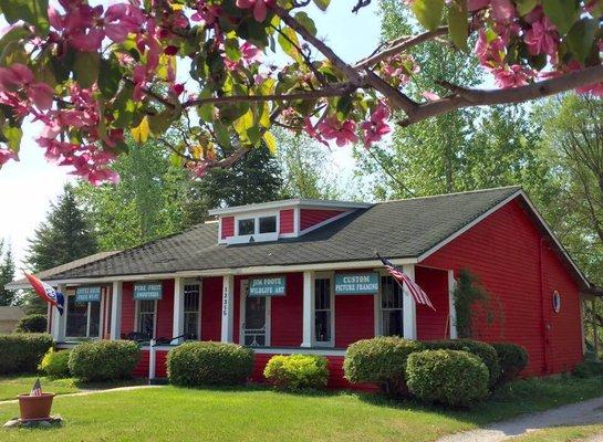 North Woods Gallery & Coffee House