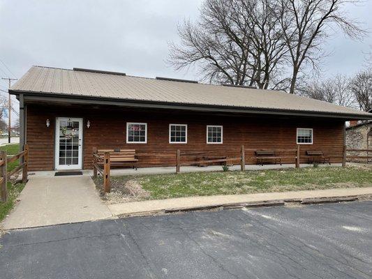 Cafe Nauvoo and Sweet Shoppe