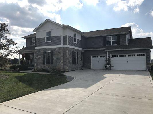 372 Newton Lane, Valparaiso IN 4 bed 4 bath home on an acre lot.