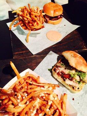 Great porchette sandwich & special - BBQ brisket on challah. Poutine was also tasty. Nice selection of beers.