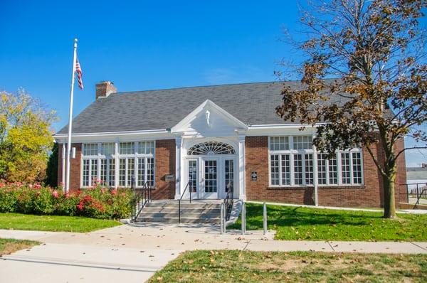 Toledo Lucas County Public Library - Birmingham