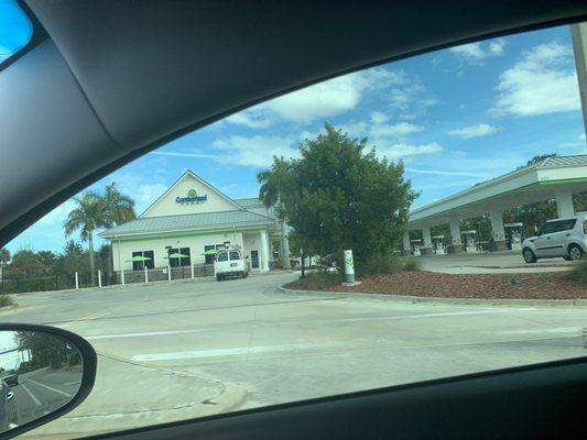 Cumberland Farms Food Stores