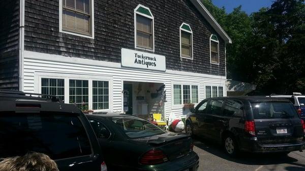 Tuckernuck Antiques