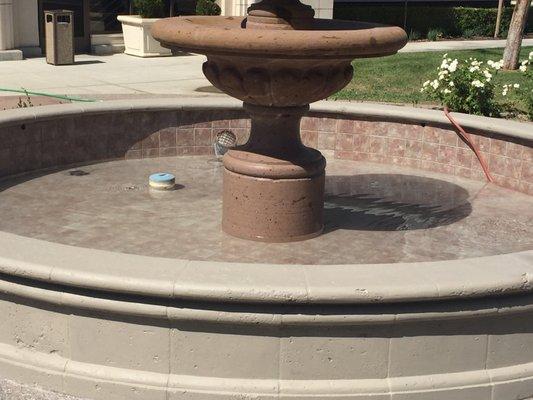 Clean and reseal fountain