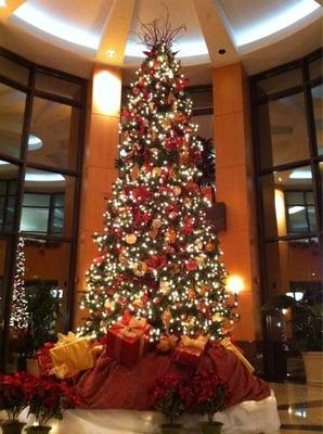 Lobby - Christmas 2010