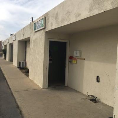 Business moved from old location; a bit challenging to find on Easton Dr.