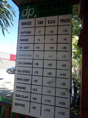 They are now located at the corner of NW 95th Street and NW 7th Avenue on the side of Caraf Oil. Good prices and fast.