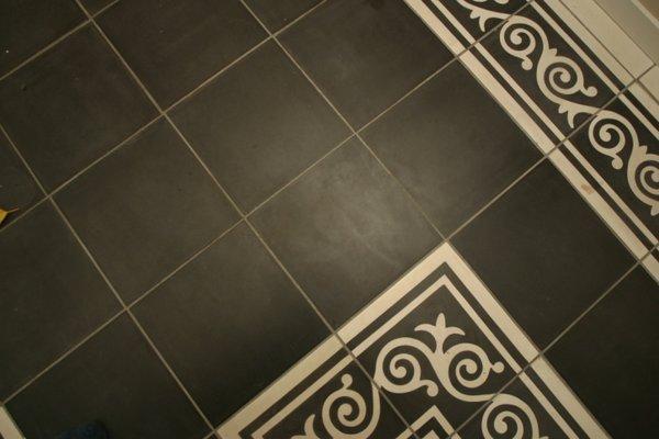 P O M Tile and Marble
