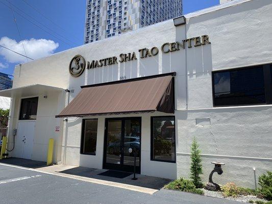 Front of the center. Currently all sessions are held virtually.