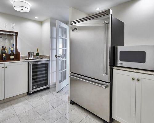 Choose Viking Appliance Expert Repairs for excellent and high quality Viking fridge and wine cooler repair