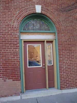 Closed, not open to the public, now just an unmarked exterior door.