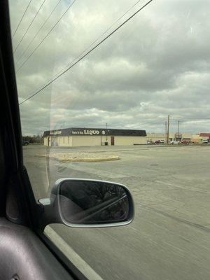 Kork & Keg Liquors East