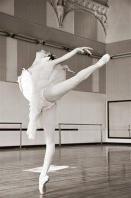 Alonso Ballet School.