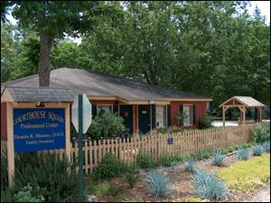 Courthouse Square Family Dentistry