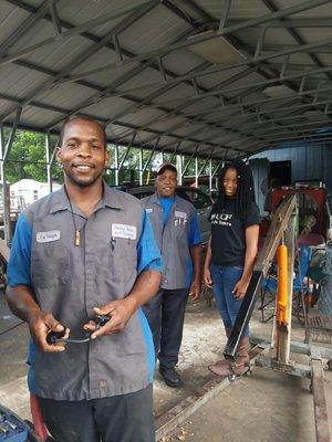 Dallas Auto Repair & Towing