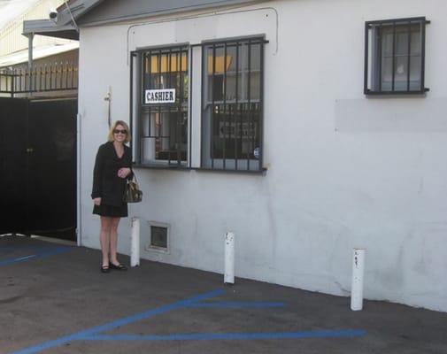 Our Receptionist Kelly 804 Towing Pros front desk