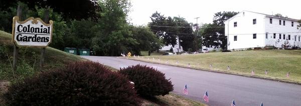 Colonial Gardens Apartments