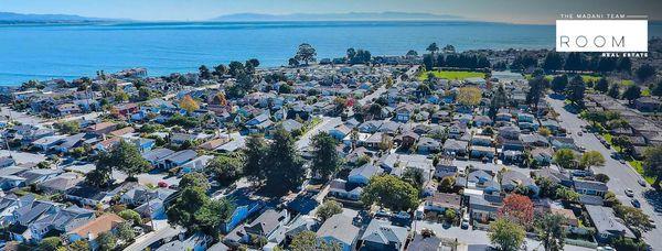 Aria Soltanzad - Room Real Estate