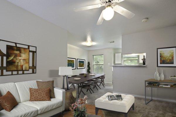 Waller Hillside Plaza