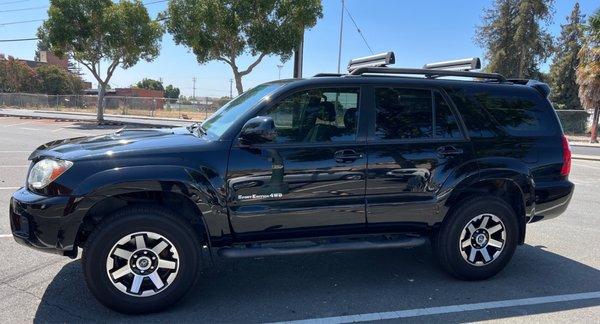 Excellent tint job on this 4runner