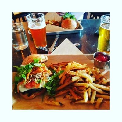 Burger w pork belly, serious yum!