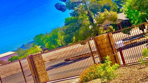 Front driveway gate motorized