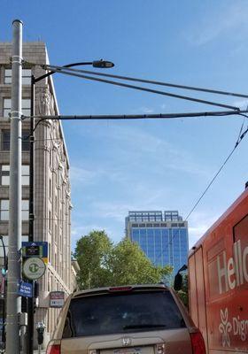 RT sitting on 7th Street for undetermined time blocking parked vehicles