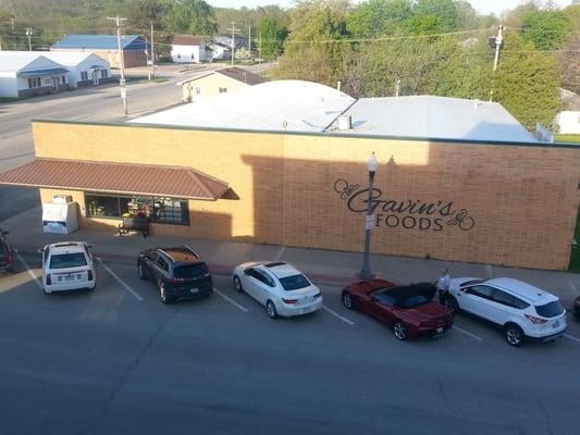 Gavin's IGA, West-Side View, on Main Street.