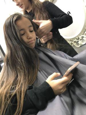 Just sit and relax, she'll take care of everything. @MeccaDidIt #MeccaDidIt