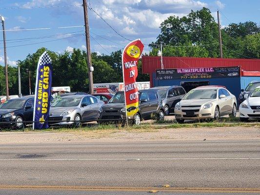 Ultimateplex LLC is a used car dealership located in Central Texas. We sell quality and affordable cars. Come check us out.