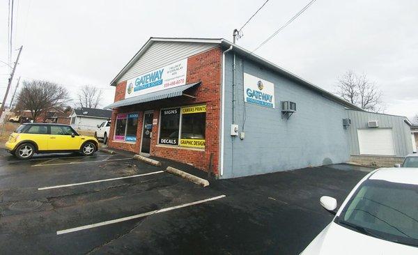 7 Willow Street Mt. Sterling, KY 40353