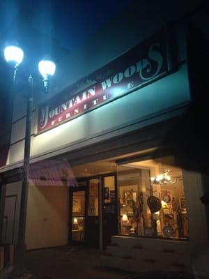 Mountain Woods Furniture